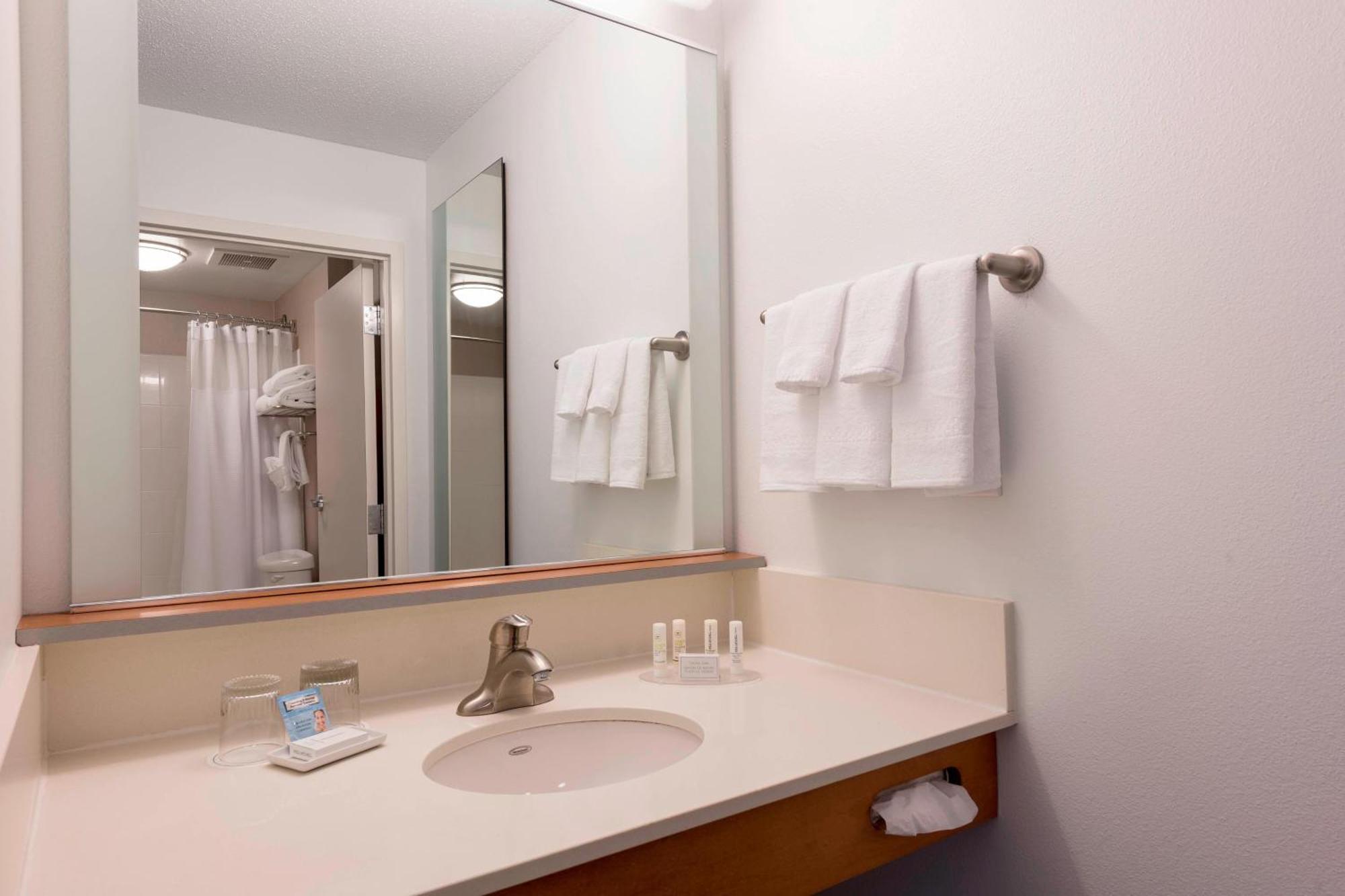 Springhill Suites Detroit Оберн-Гіллс Екстер'єр фото