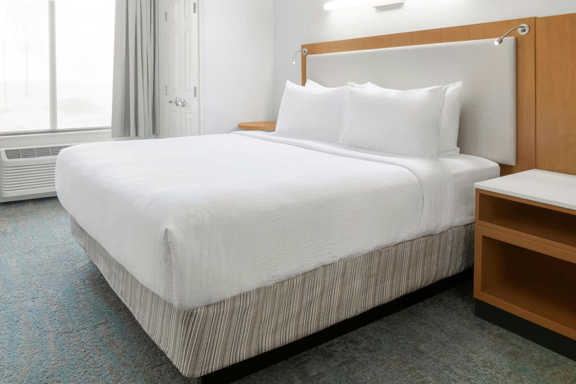 Springhill Suites Detroit Оберн-Гіллс Екстер'єр фото